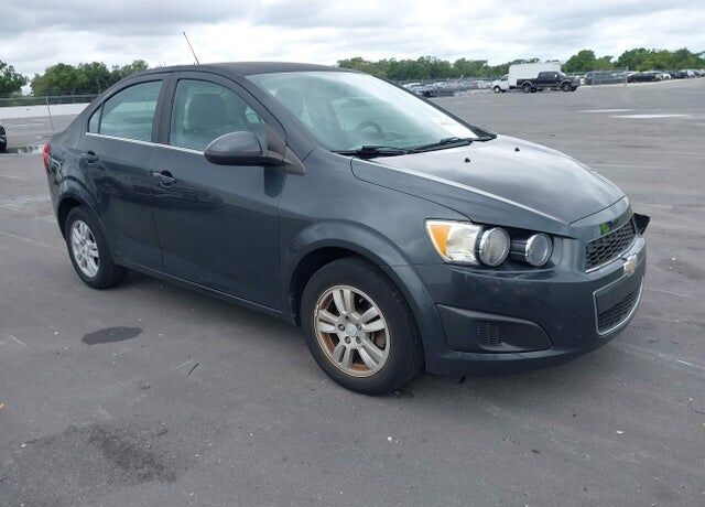 2015 CHEVROLET Sonic