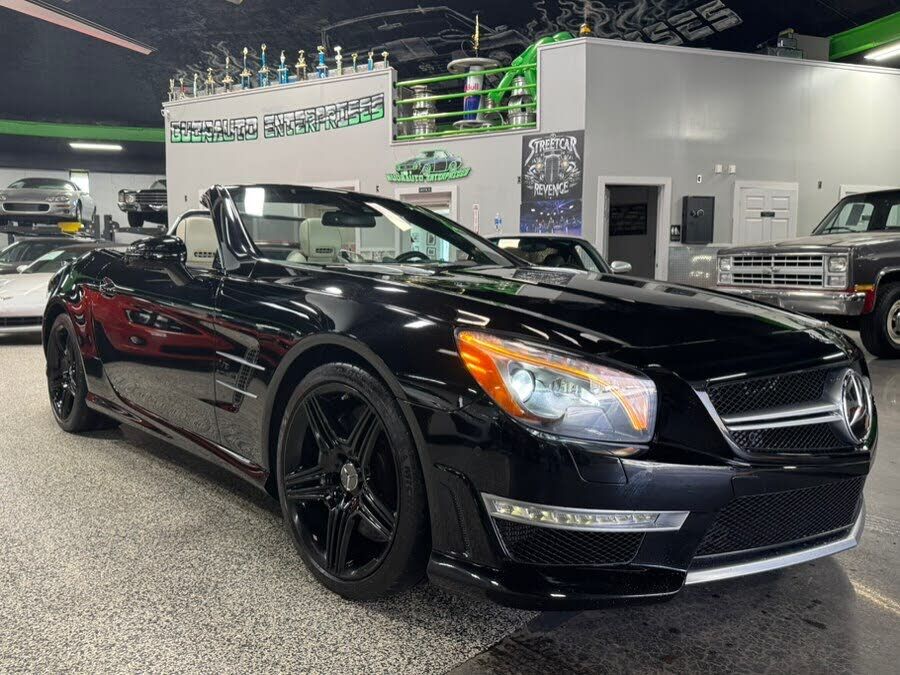 2013 MERCEDES-BENZ SL-Class