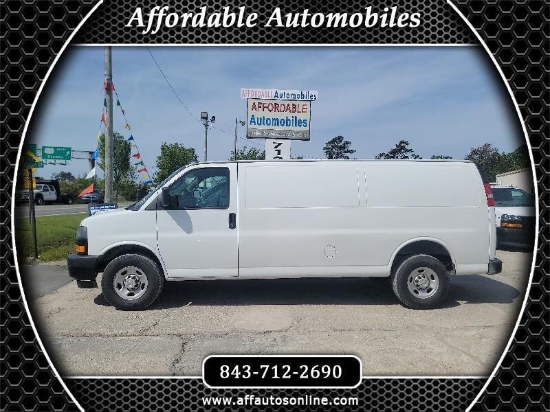 2023 CHEVROLET Express