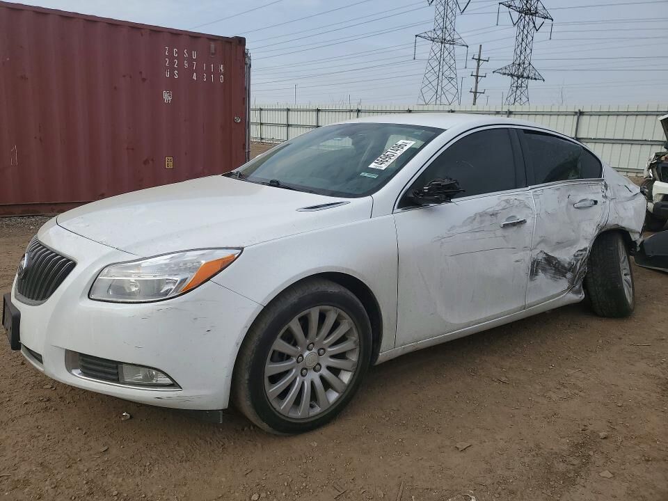 2013 BUICK Regal