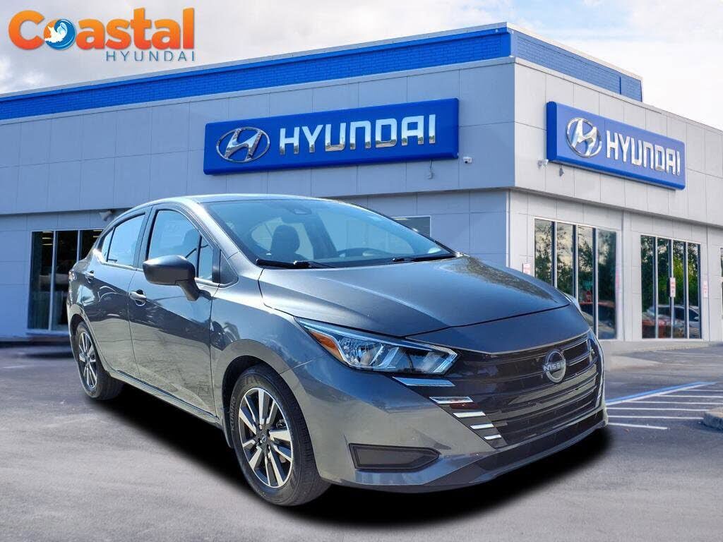 2024 NISSAN Versa