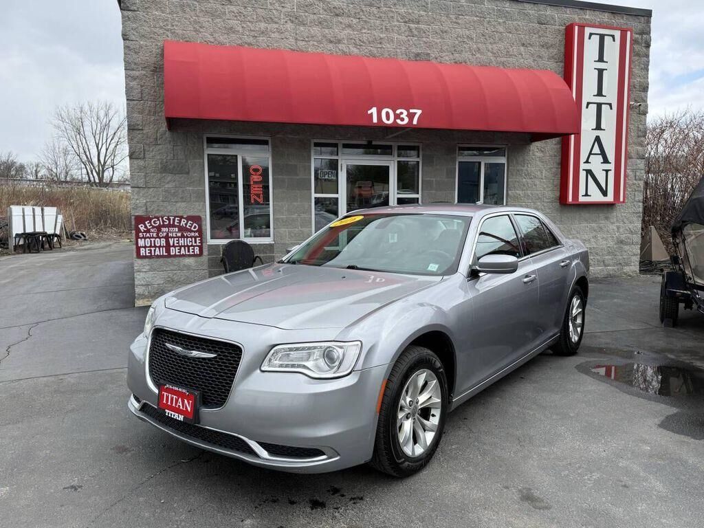 2016 CHRYSLER 300