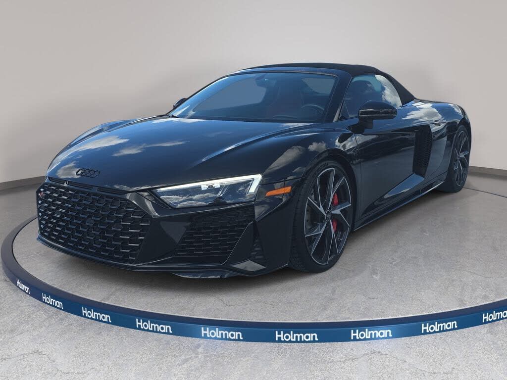 2022 AUDI R8