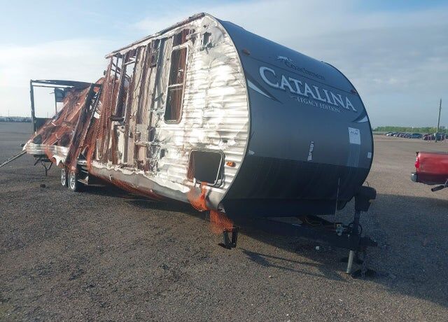 2017 FOREST RIVER Catalina