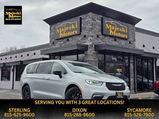 2024 CHRYSLER Pacifica