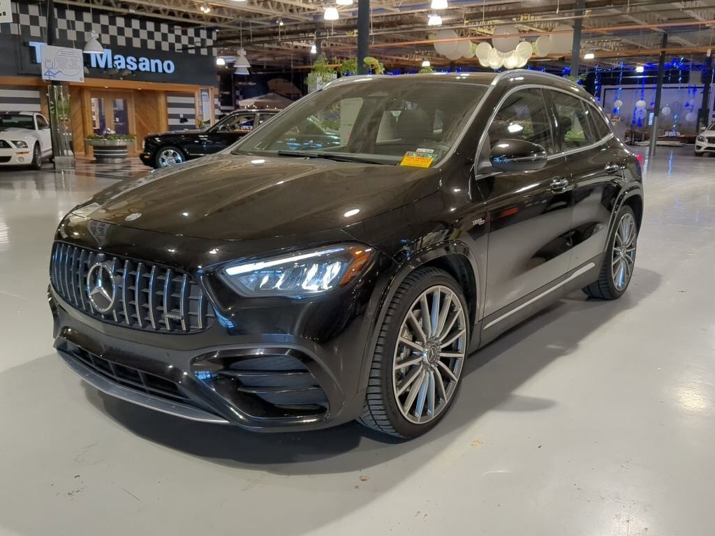 2024 MERCEDES-BENZ GLA-Class