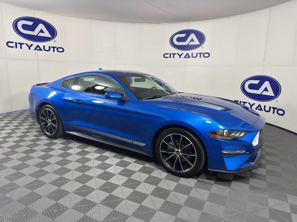 2020 FORD Mustang