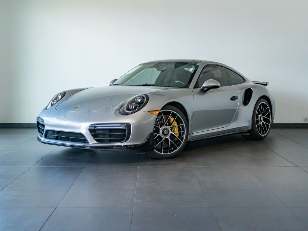 2019 PORSCHE 911