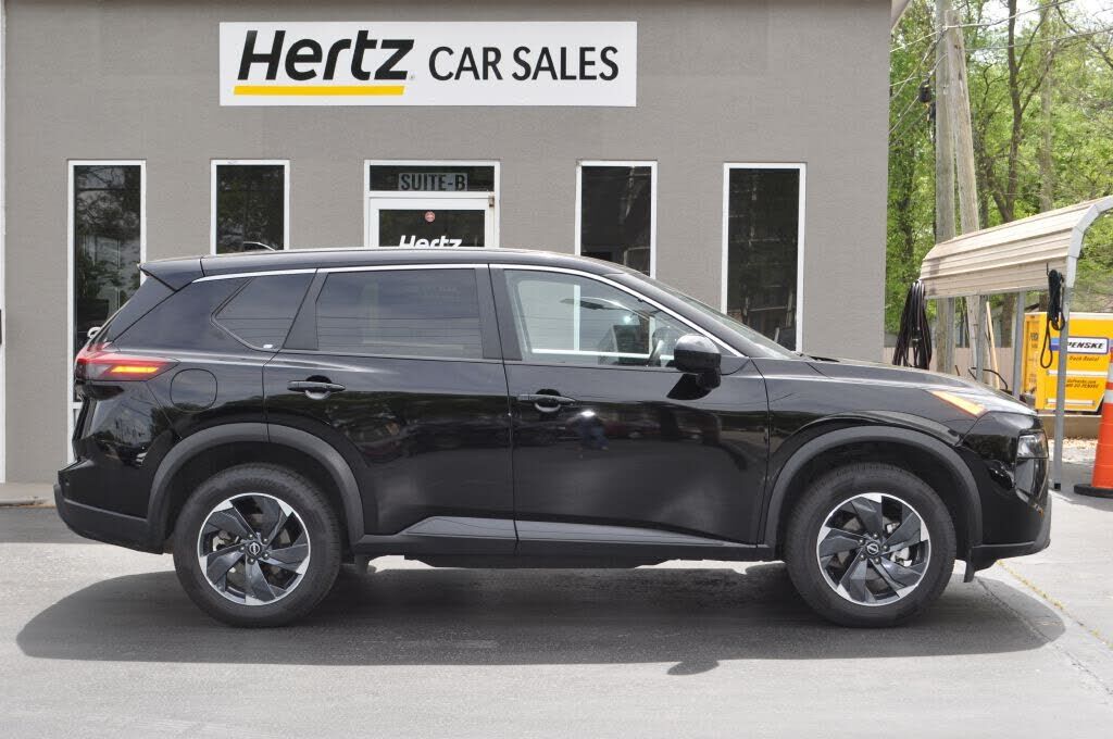 2024 NISSAN Rogue