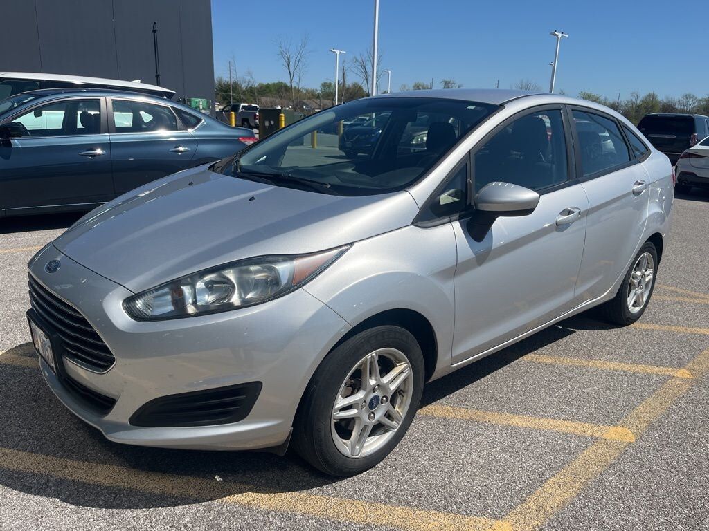 2018 FORD Fiesta