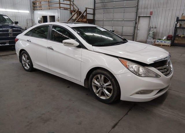 2011 HYUNDAI Sonata