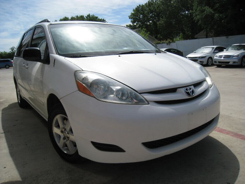 2006 TOYOTA Sienna