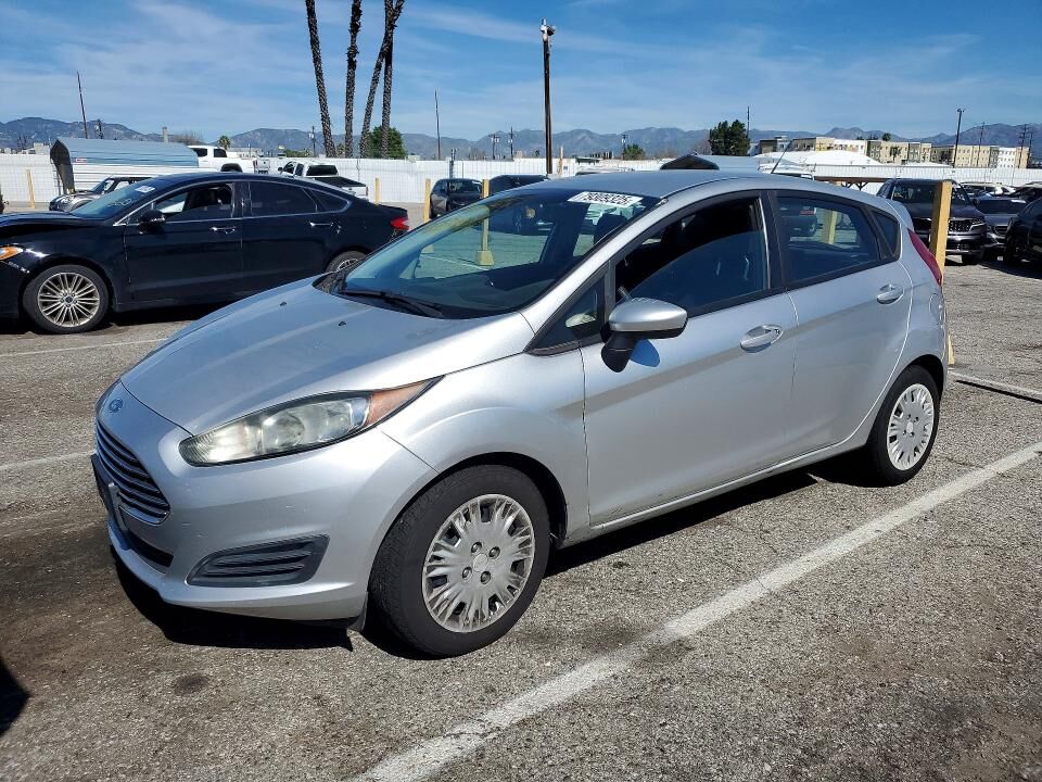 2017 FORD Fiesta