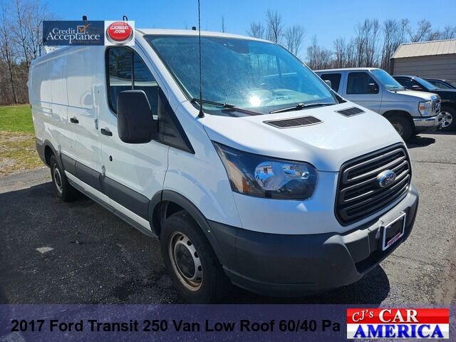 2017 FORD Transit