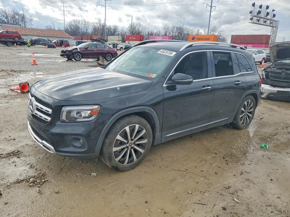 2022 MERCEDES-BENZ GLB-Class