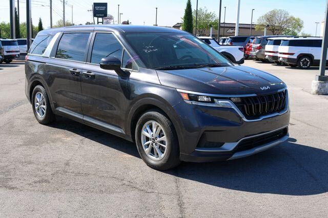 2023 KIA Carnival