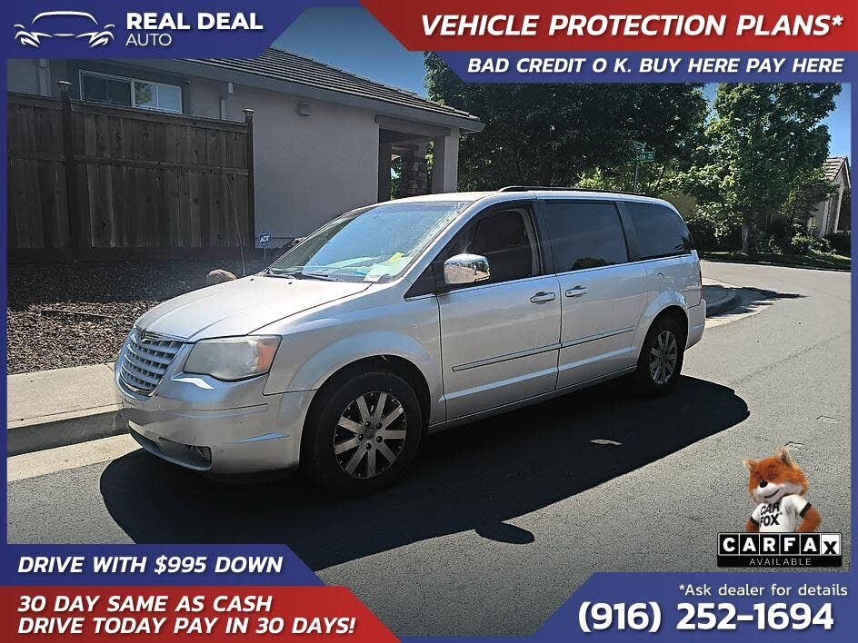 2008 CHRYSLER Town and Country
