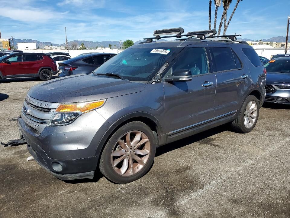 2014 FORD Explorer
