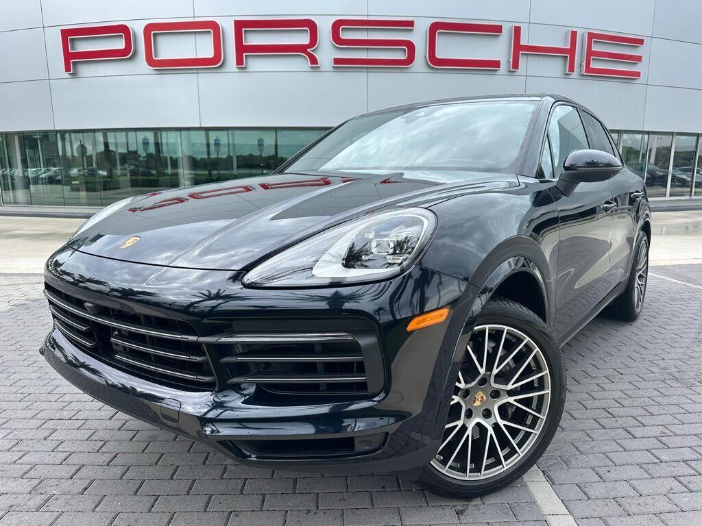 2023 PORSCHE Cayenne