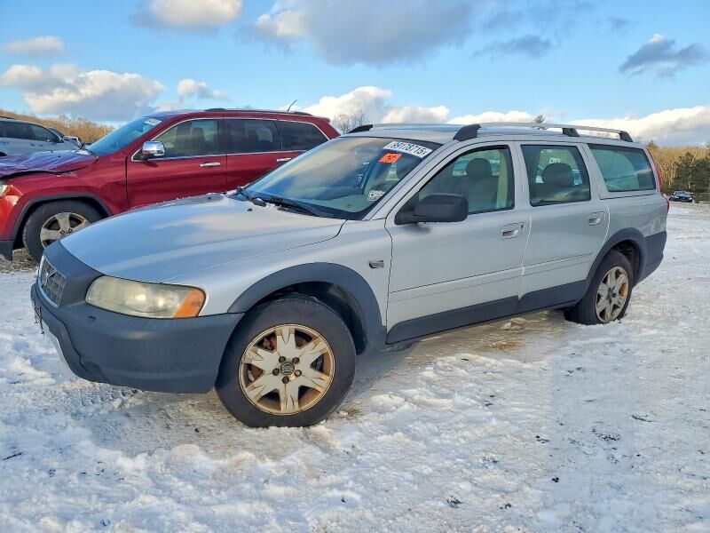 2005 VOLVO XC70