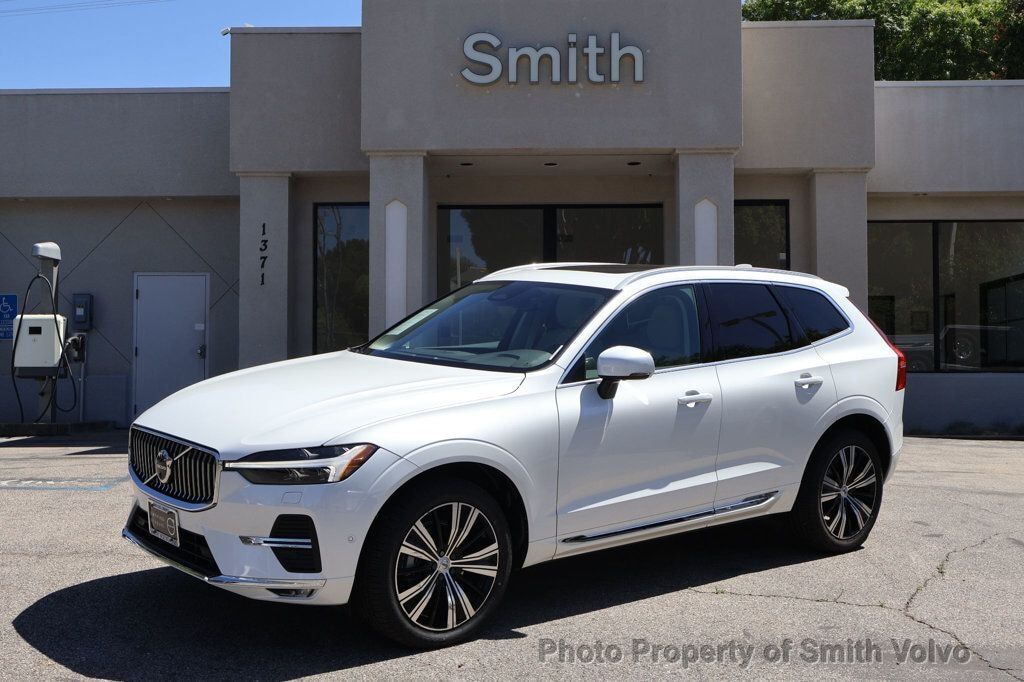 2023 VOLVO XC60