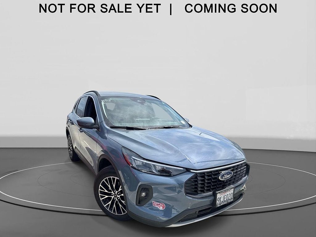 2023 FORD Escape