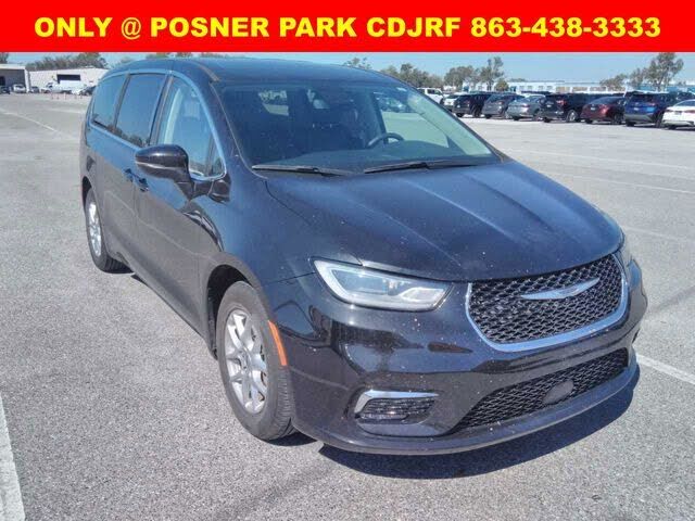2023 CHRYSLER Pacifica