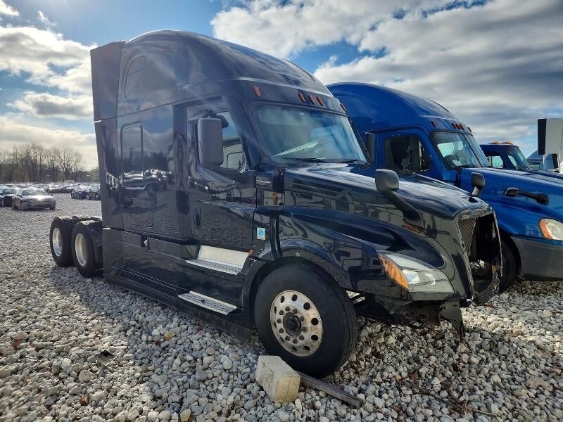 2021 FREIGHTLINER New Cascadia 126" Sleepercab