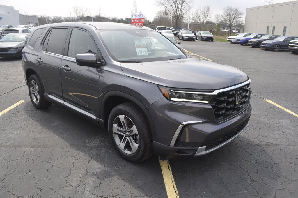 2025 HONDA Pilot