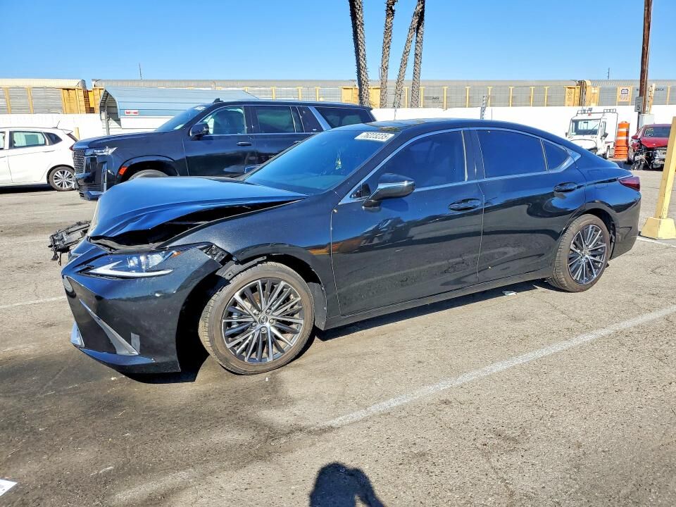 2023 LEXUS ES