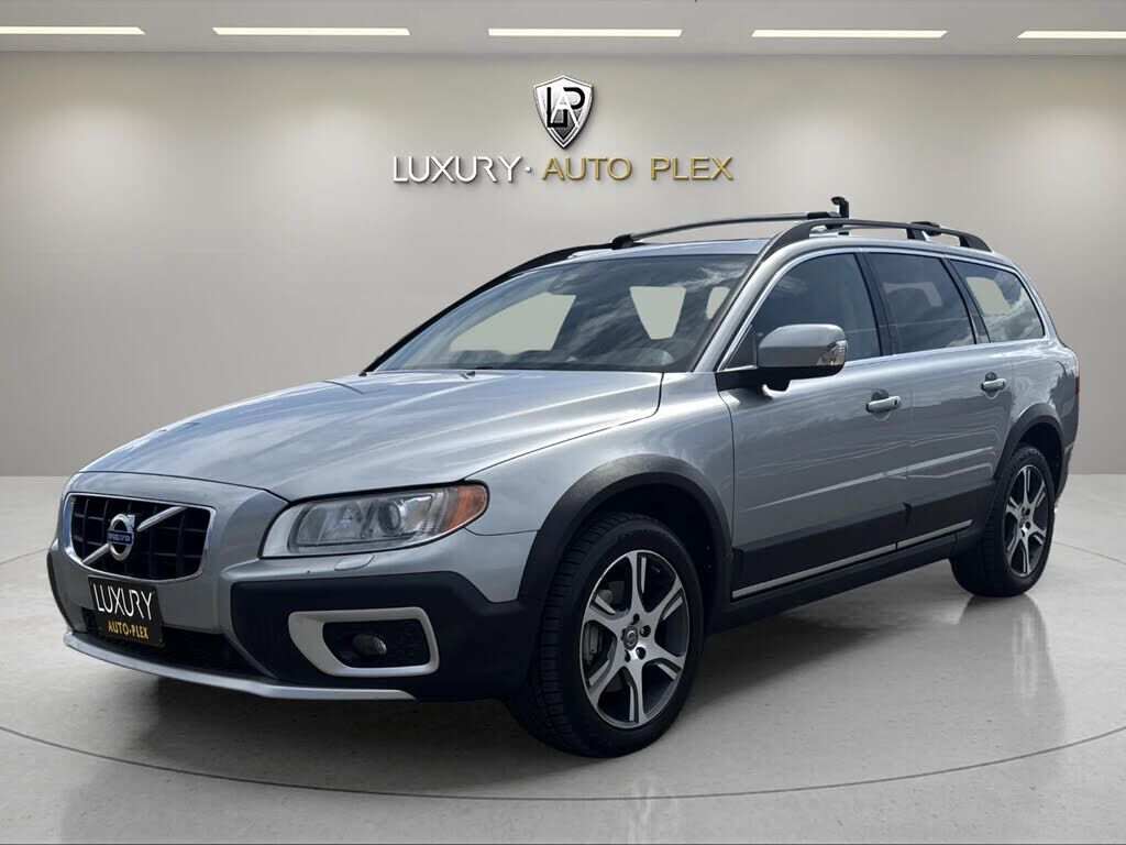 2013 VOLVO XC70
