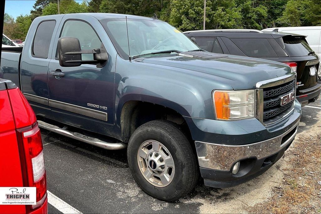 2011 GMC Sierra