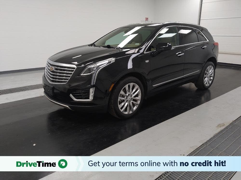 2017 CADILLAC XT5