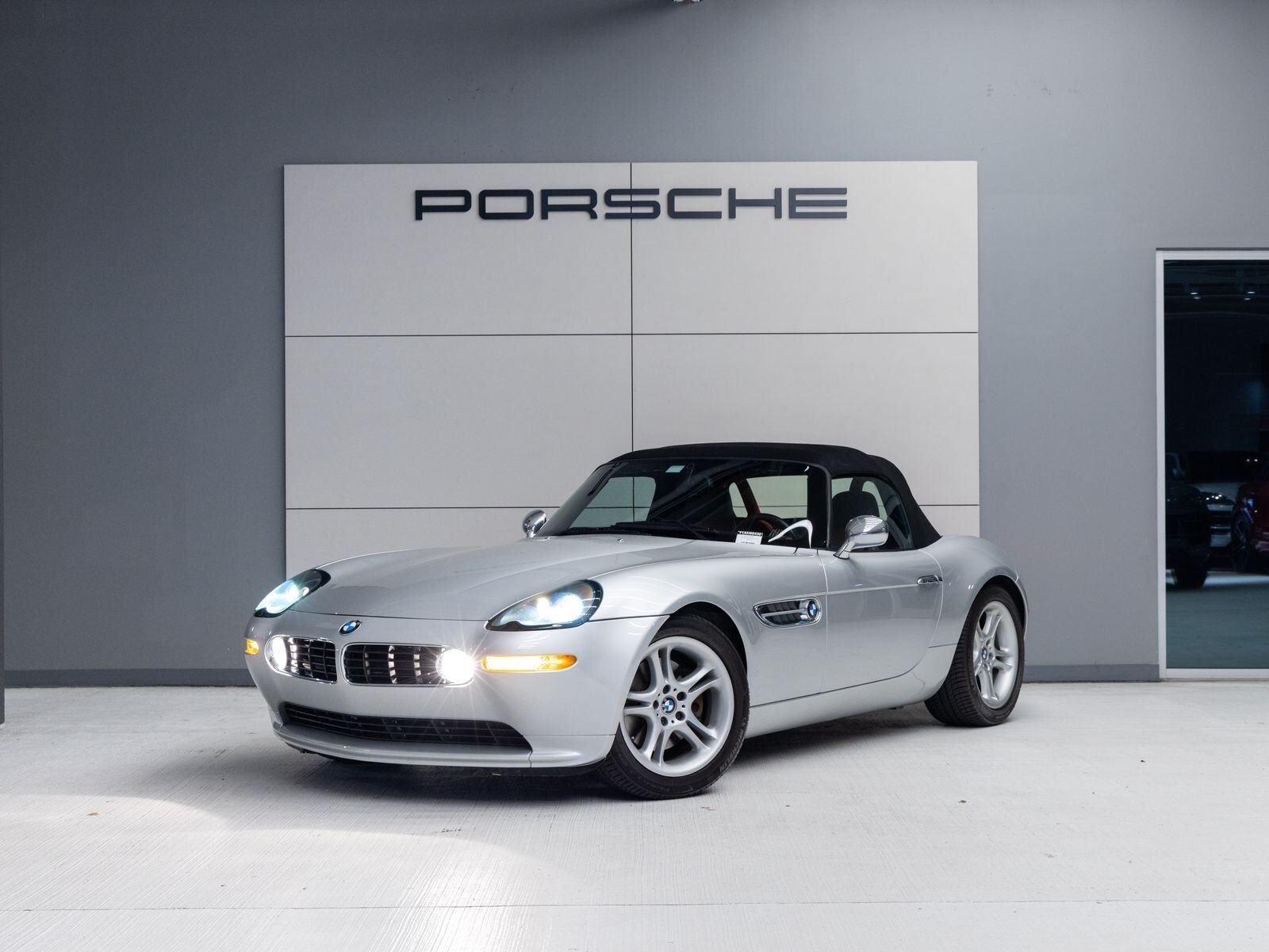2001 BMW Z8