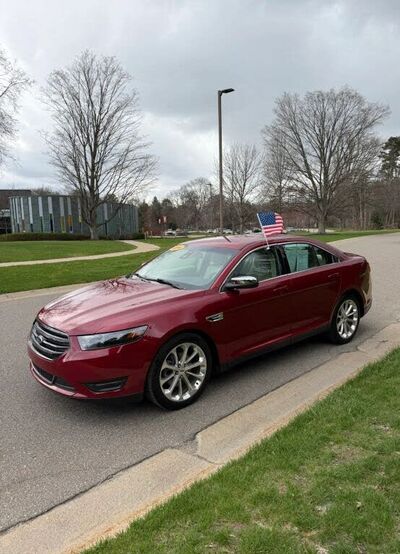 2018 FORD Taurus