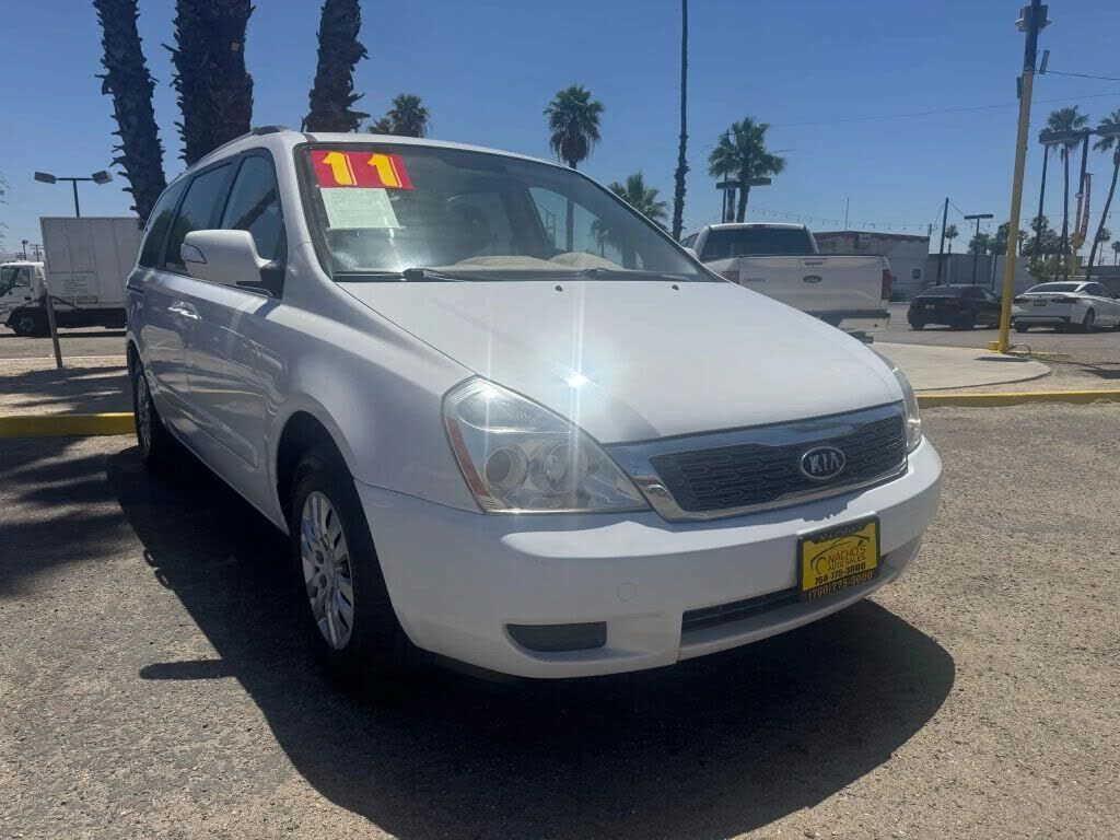 2011 KIA Sedona