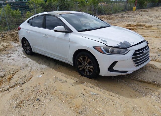 2018 HYUNDAI Elantra