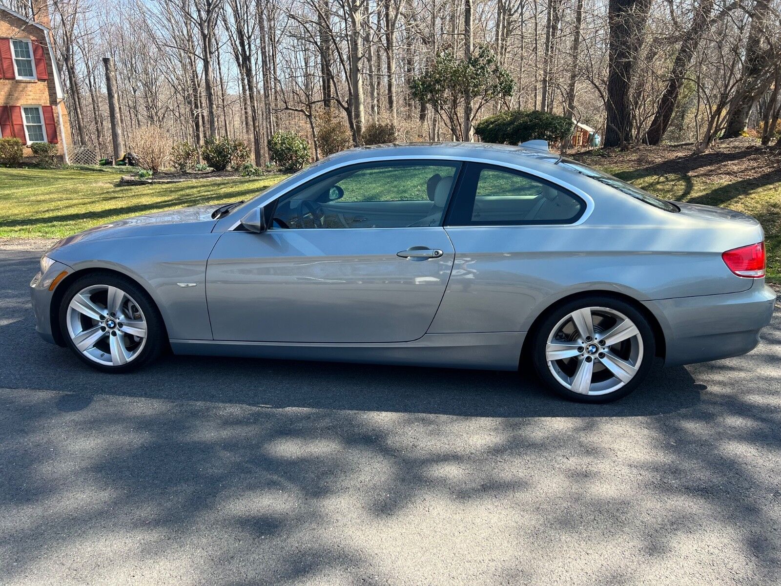 BMW 335i