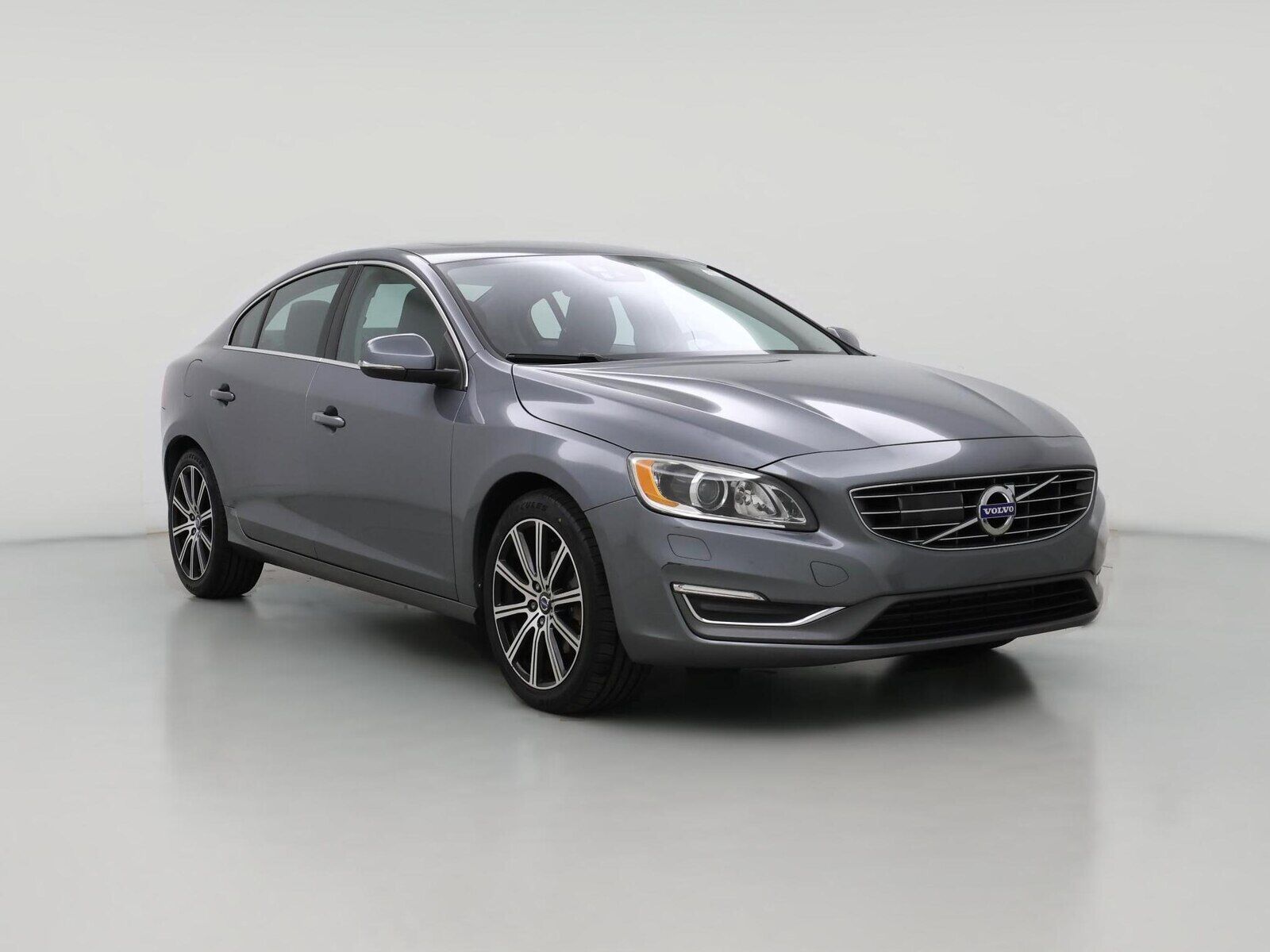 2017 VOLVO S60