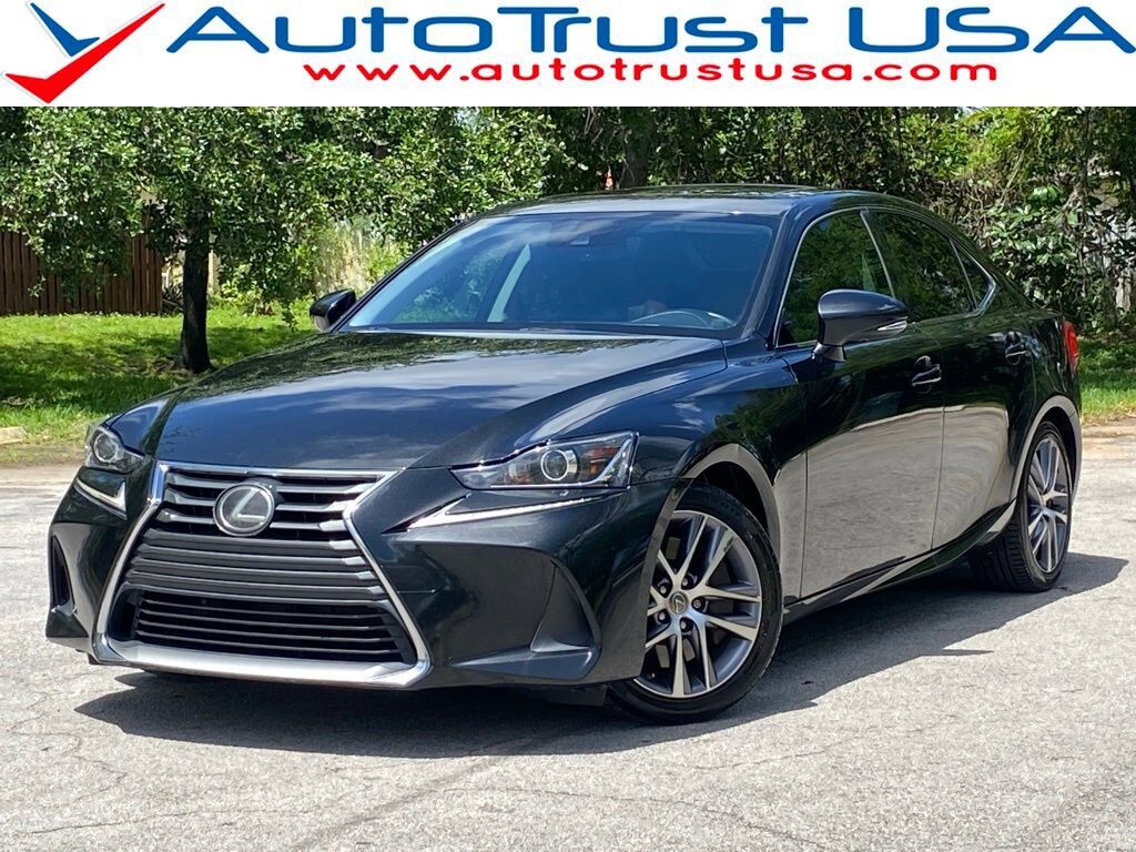 2018 LEXUS IS