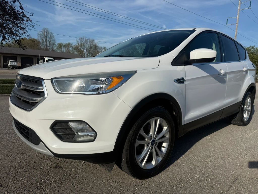 2017 FORD Escape