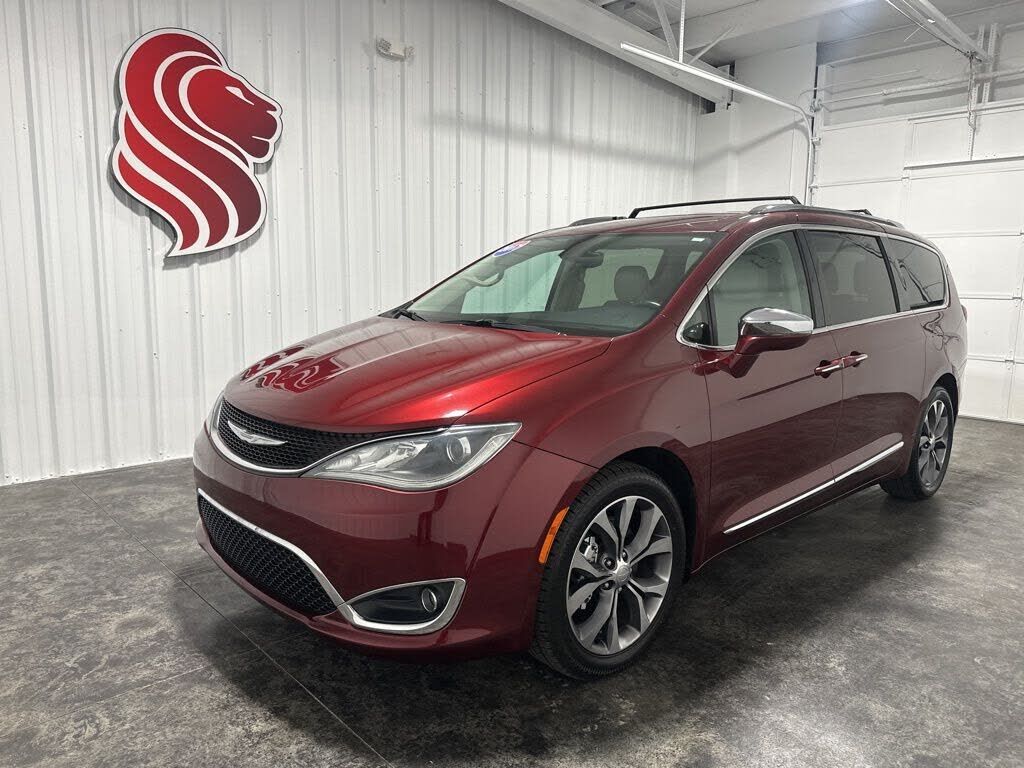 2017 CHRYSLER Pacifica