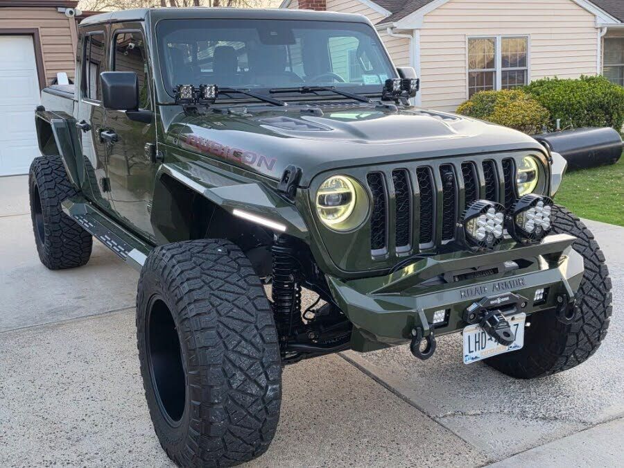 2021 JEEP Gladiator