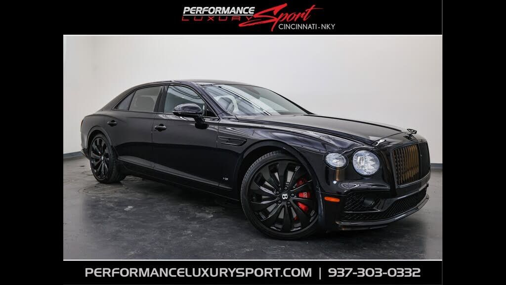 2022 BENTLEY Flying Spur