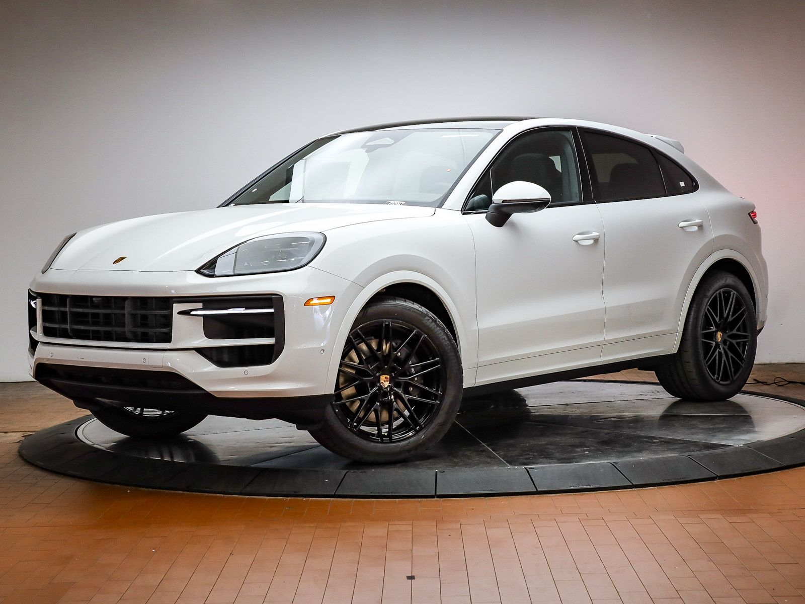 2026 PORSCHE Cayenne