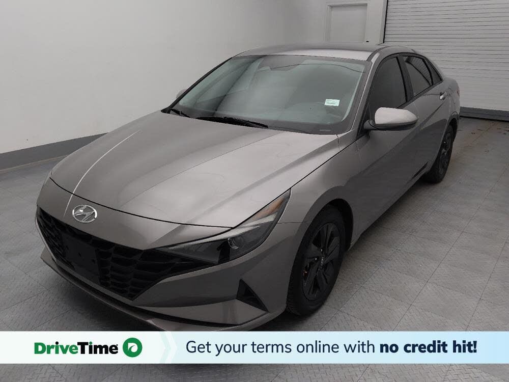 2022 HYUNDAI Elantra