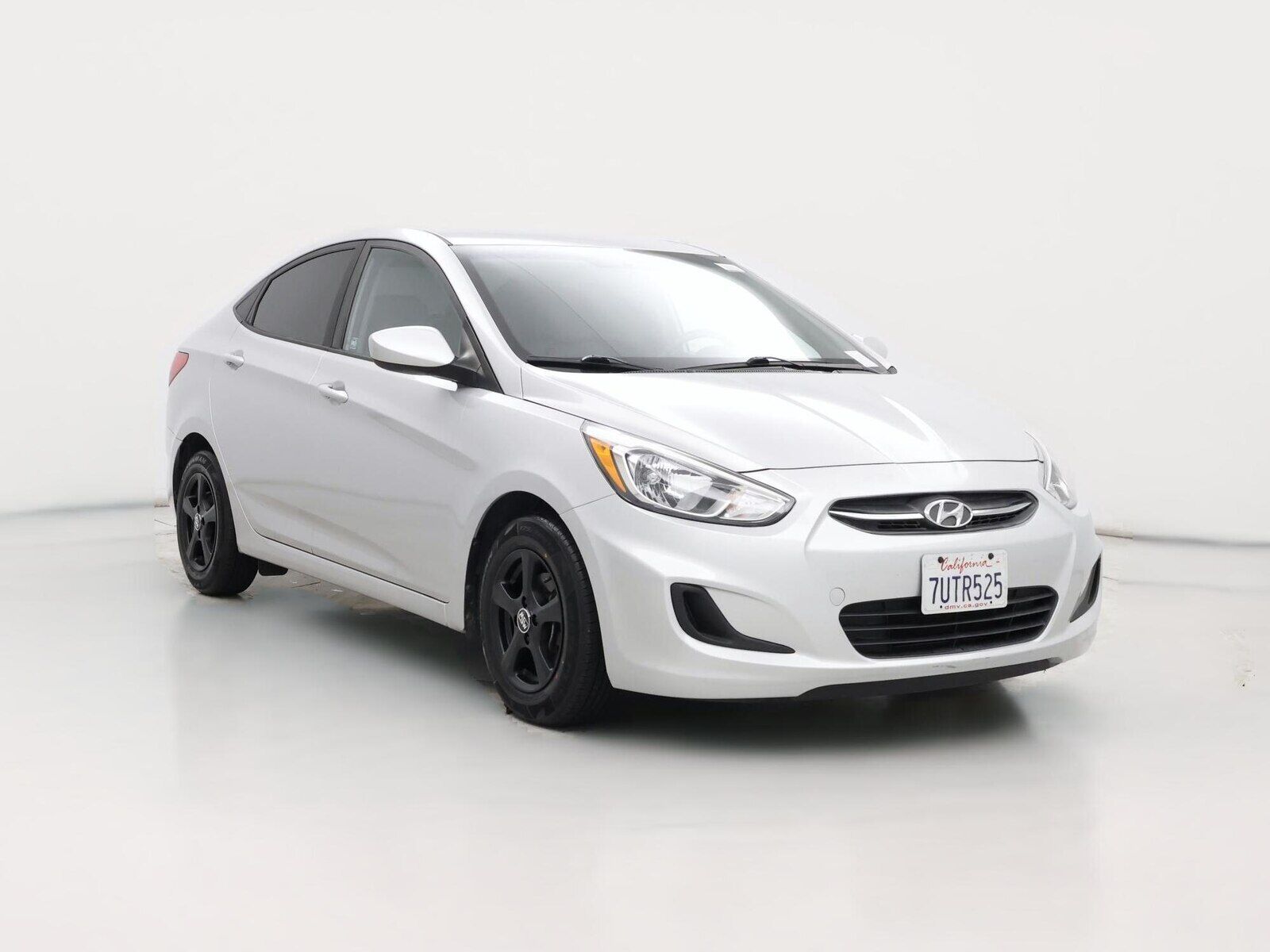 2016 HYUNDAI Accent