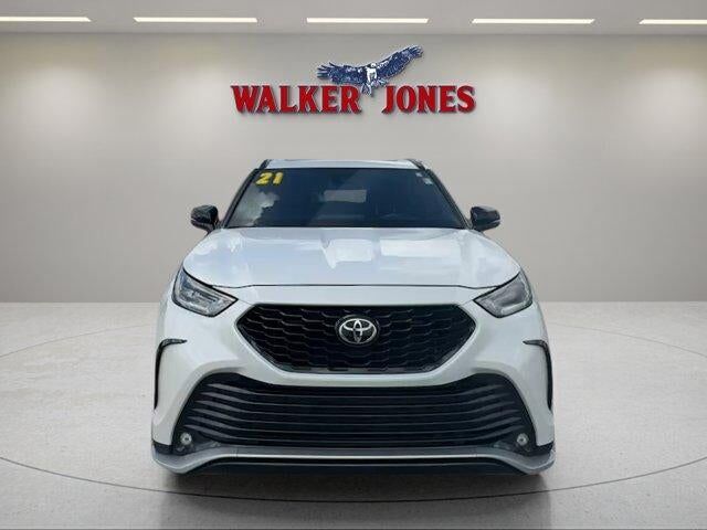 2021 TOYOTA Highlander