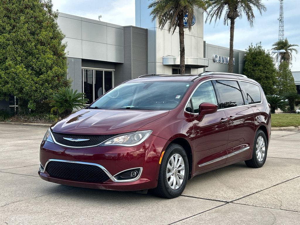2019 CHRYSLER Pacifica