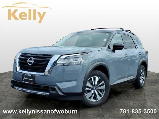2023 NISSAN Pathfinder